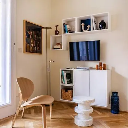 Apartment Pannonia View Delight Budapest